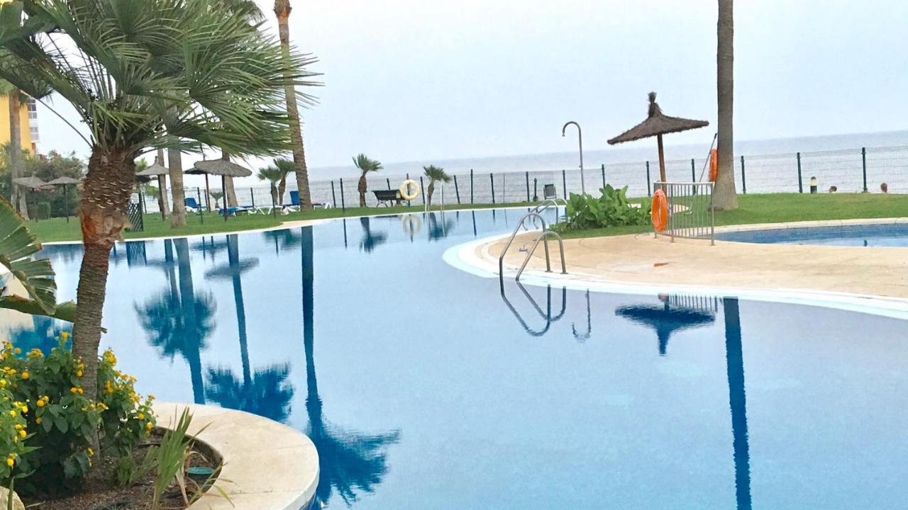 Mi Capricho 9A Beachfront- Apartment With Sea View - Costa Del Sol Sitio de Calahonda Bagian luar foto